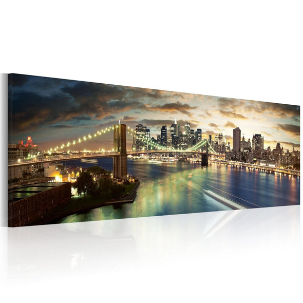 Canvas Print - The East River at night
